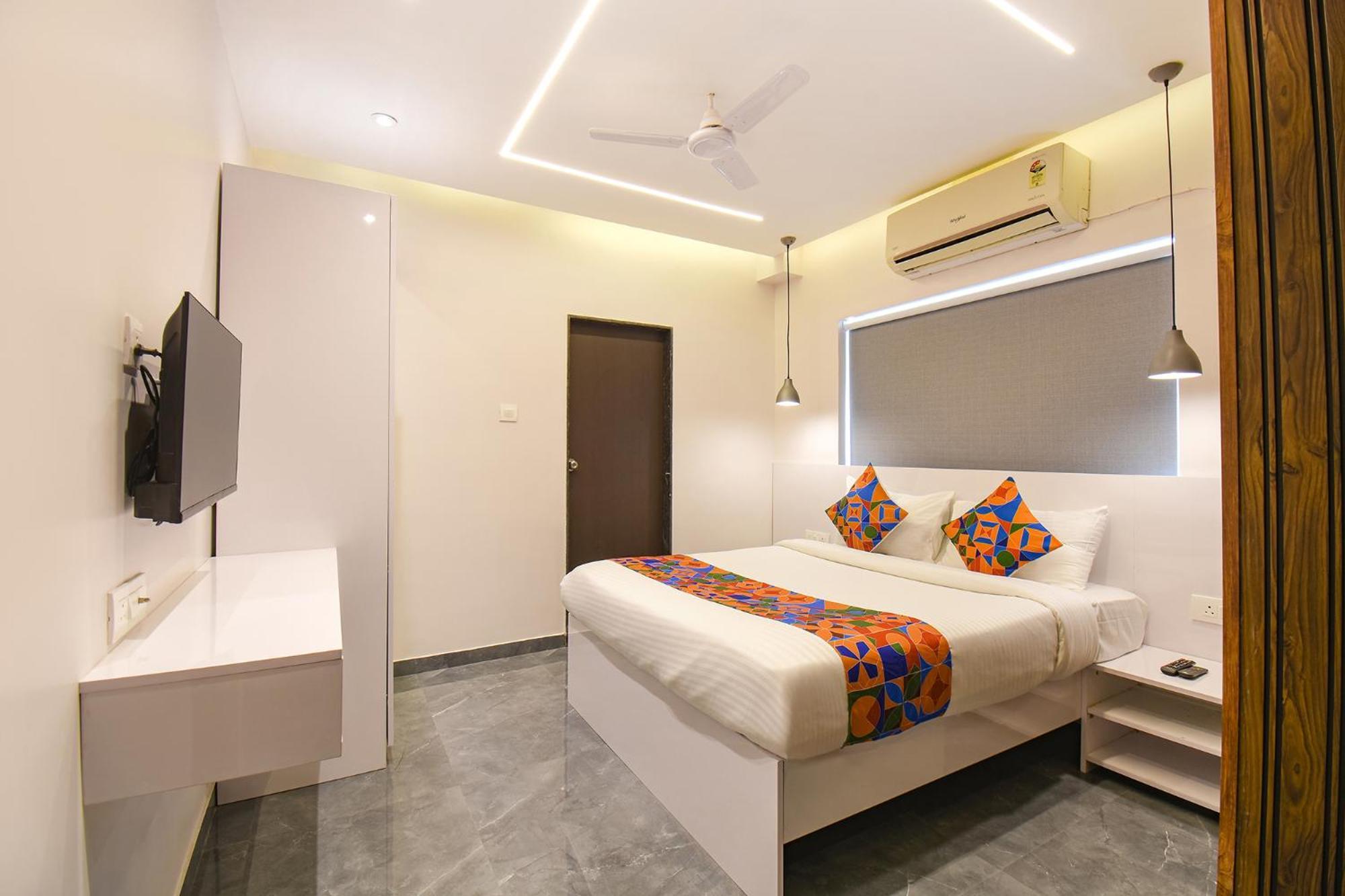 Fabhotel Olive Suite Pune Exterior photo